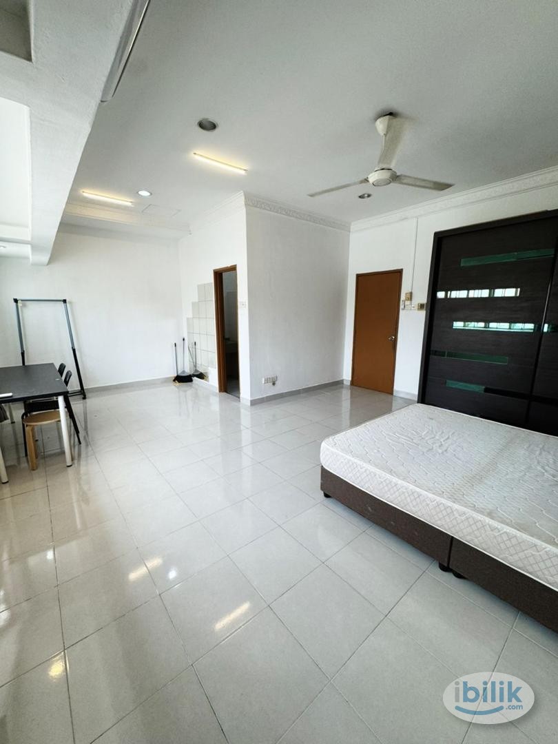 ✨PROMO 🔥 ZERO DEPOSIT🔥 SS2 PJ Master Room for RENT! ✨🏡 Fully Furnished + Private Bathroom 🚿 📍 Near to LRT 📍 Super Conven - Image 2