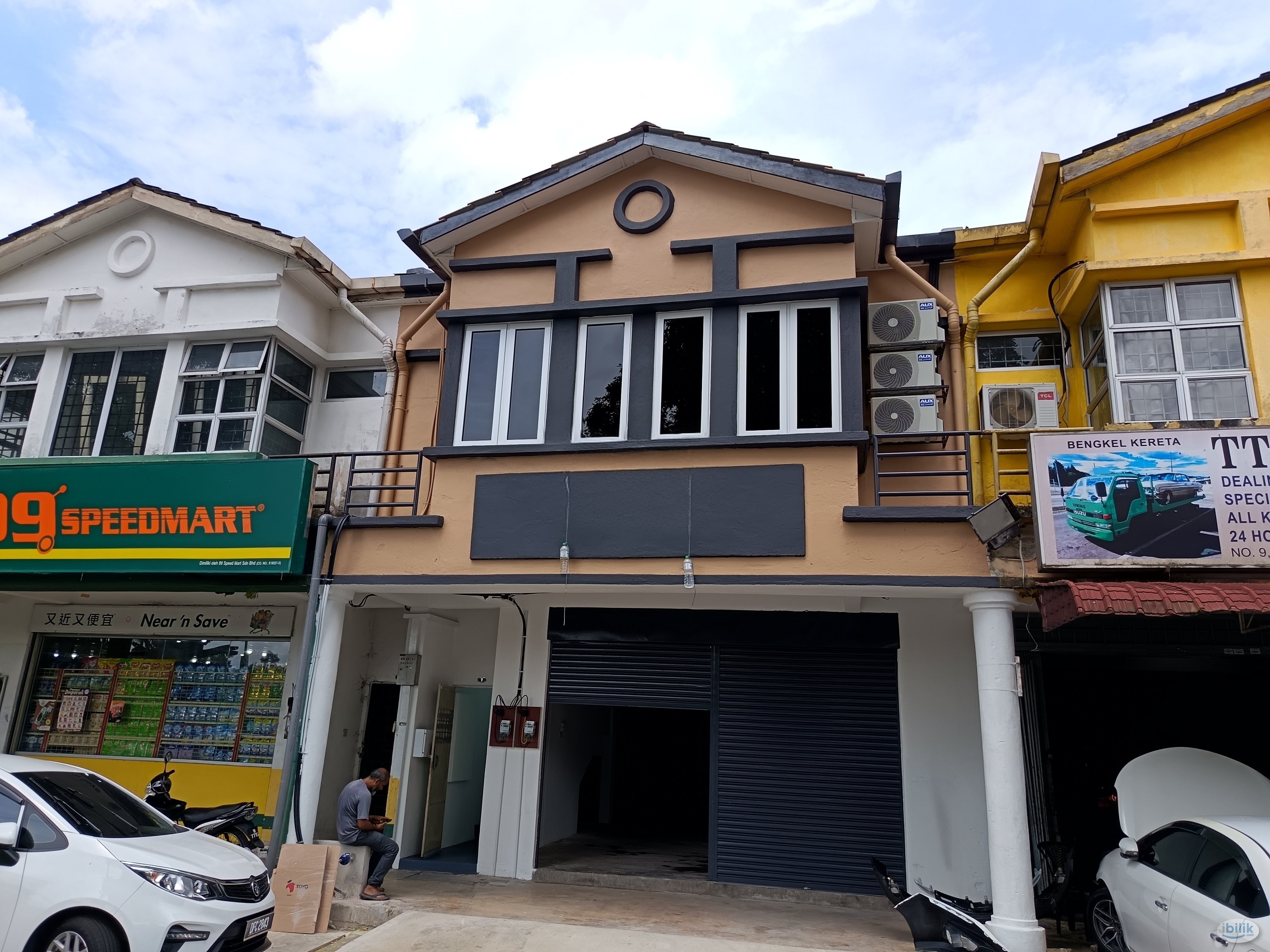Single Room above shop lot at TTS, Semenyih, Nottingham University  - Image 4