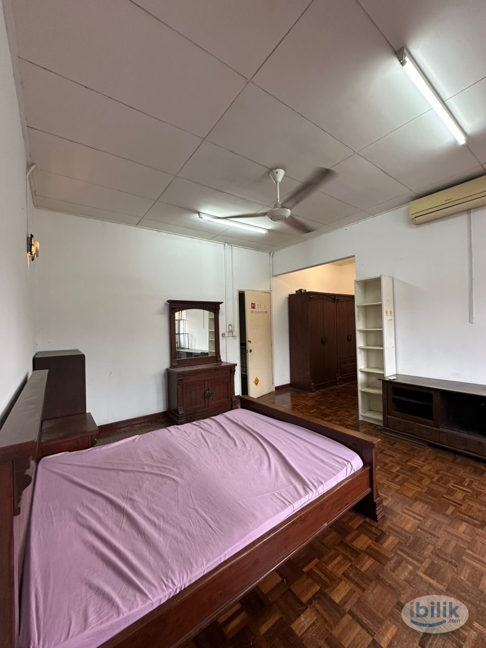 ‼️🤩 MASTER ROOM WITH PRIVATE BATHROOM IN KOTA DAMANSARA 🤩‼️ MOVE IN IMMEDIATELY WITH ZERO DEPOSIT 😱 - Image 1