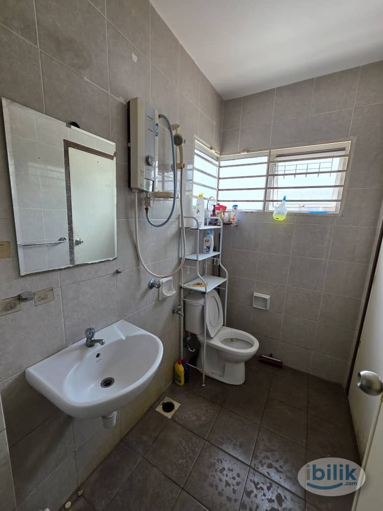 🔥 2nd Month Rental Free 🔥 Middle Room in SS2 Near Night Market, Walking Distance to Public Transport - Image 2