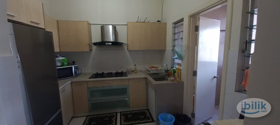 Seri Maya Big Middle Room Muslim Lady Unit min walking distance to LRT Setiawangsa - Image 2
