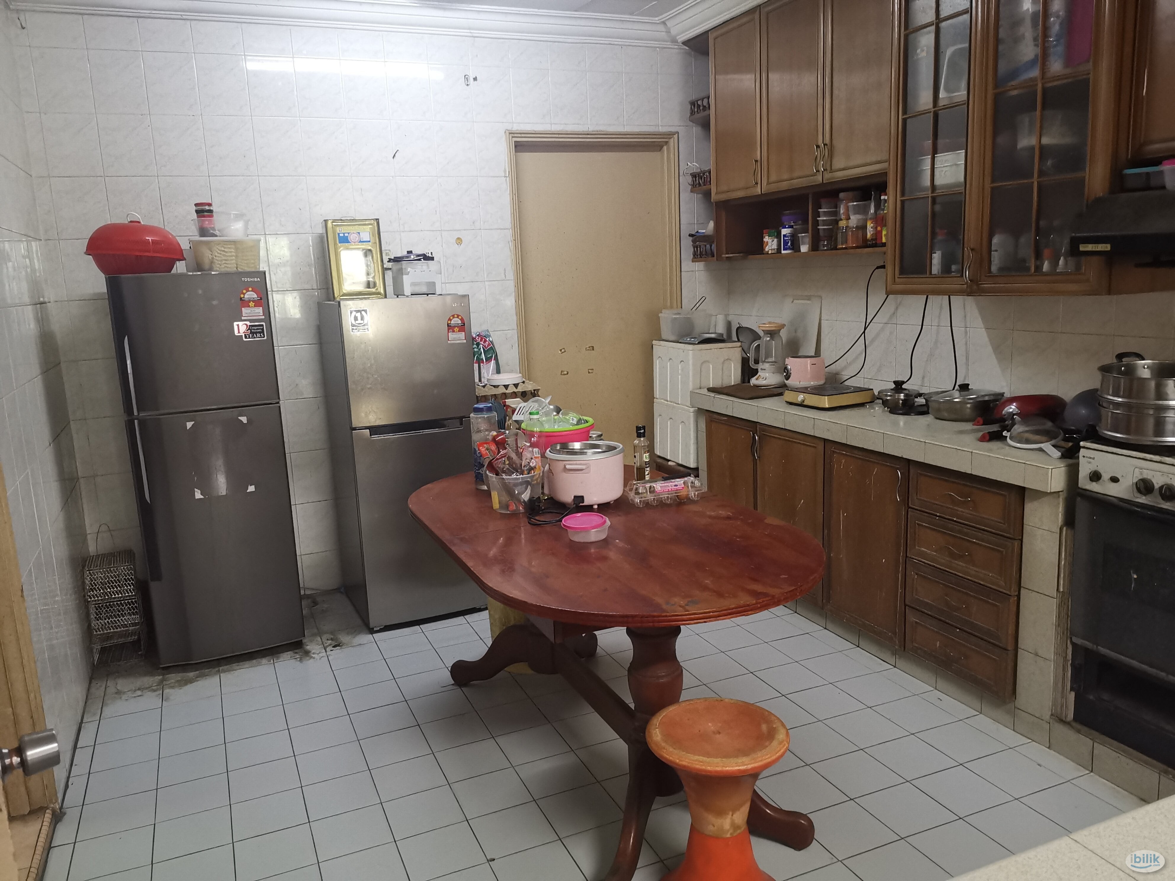 Middle room for rent - Image 2