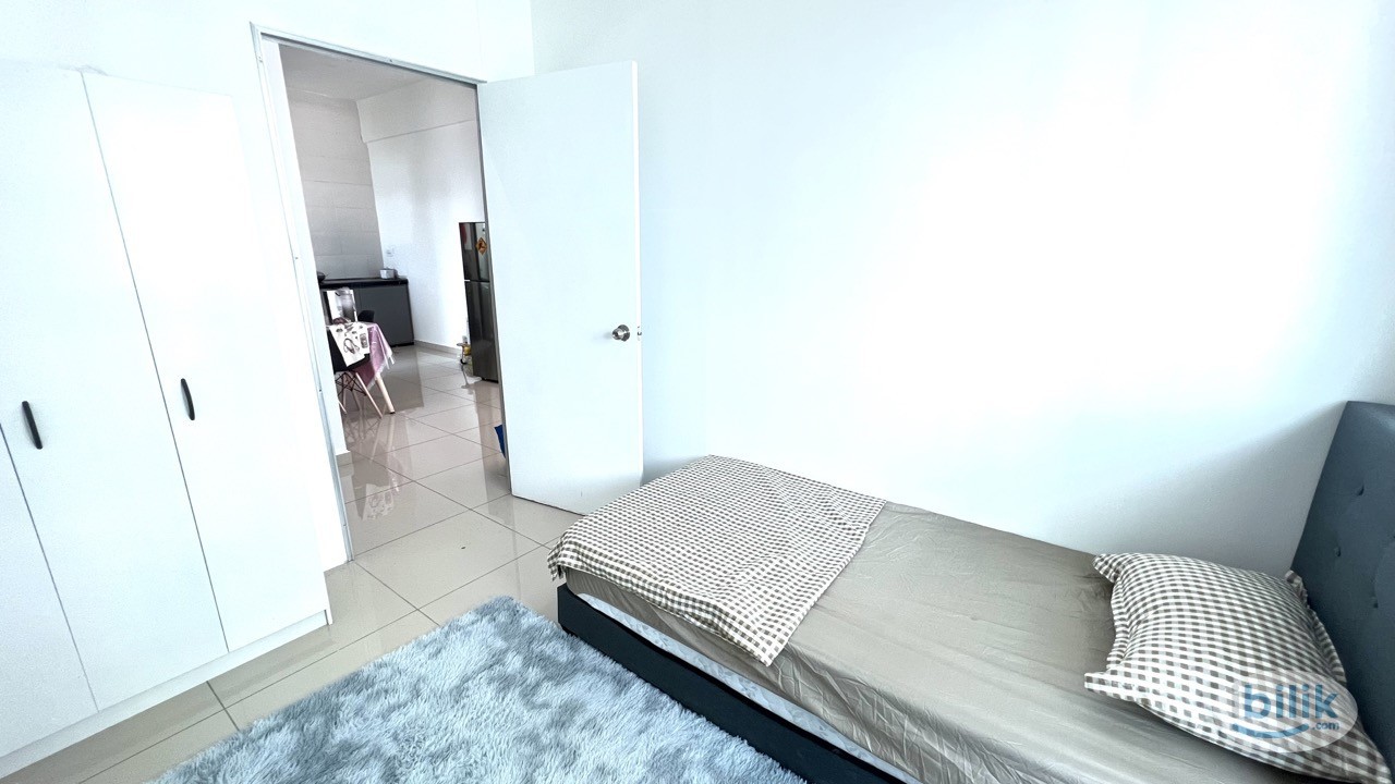 COZY SINGLE ROOM AT BAYAN LEPAS NEAR WITH F.I.Z AND AIRPORT ! FREE WIFI N MONTHLY CLEANING - Image 2