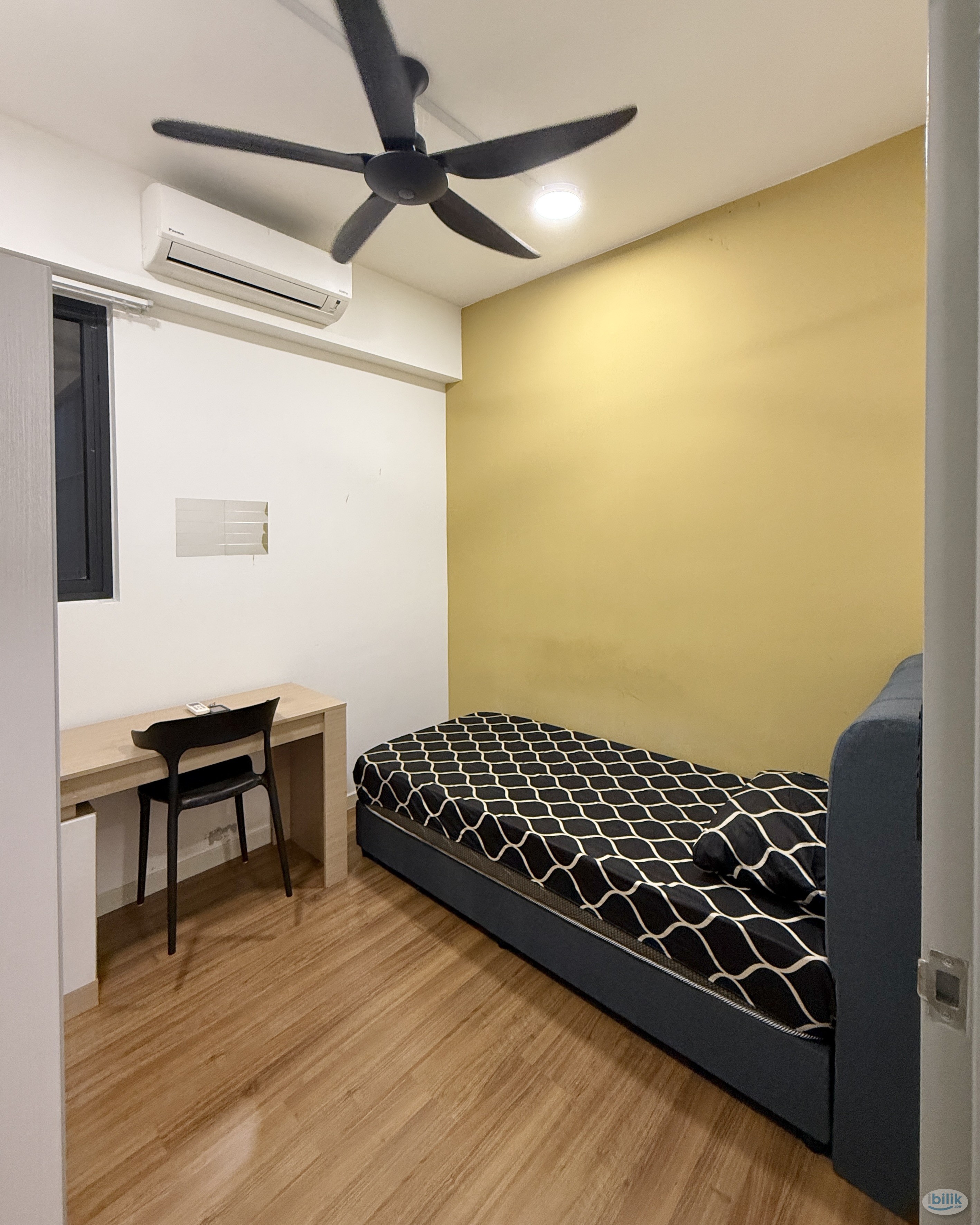 5 MINS WALK TO MRT MALURI🚇NEW FURNISHED UNIT❗Single Room, at M Vertica KL City Residences, Cheras - Image 2