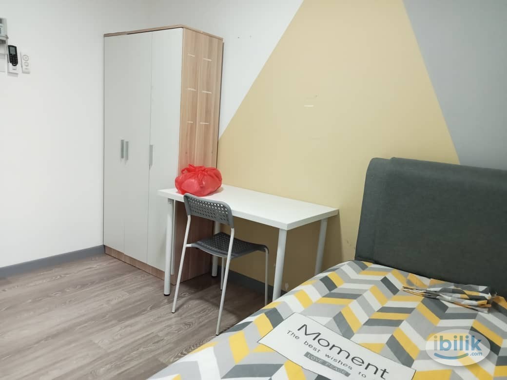 Middle Room at United Point Residence, Kepong - Image 3
