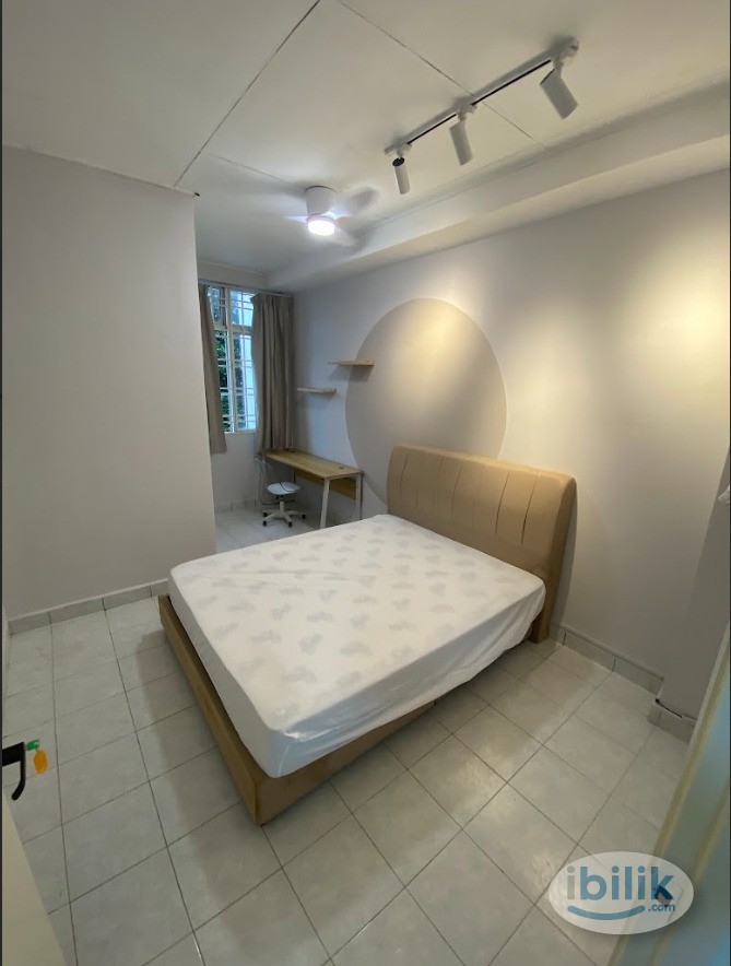 Single Room @ TAMAN MUTIARA 6 PUCHONG - Image 1