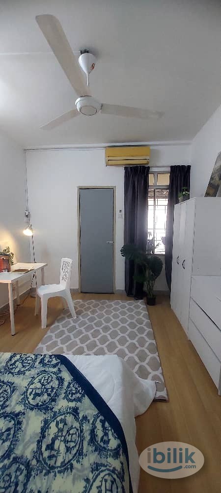Middle Room at Bandar Utama, Petaling Jaya - Image 3