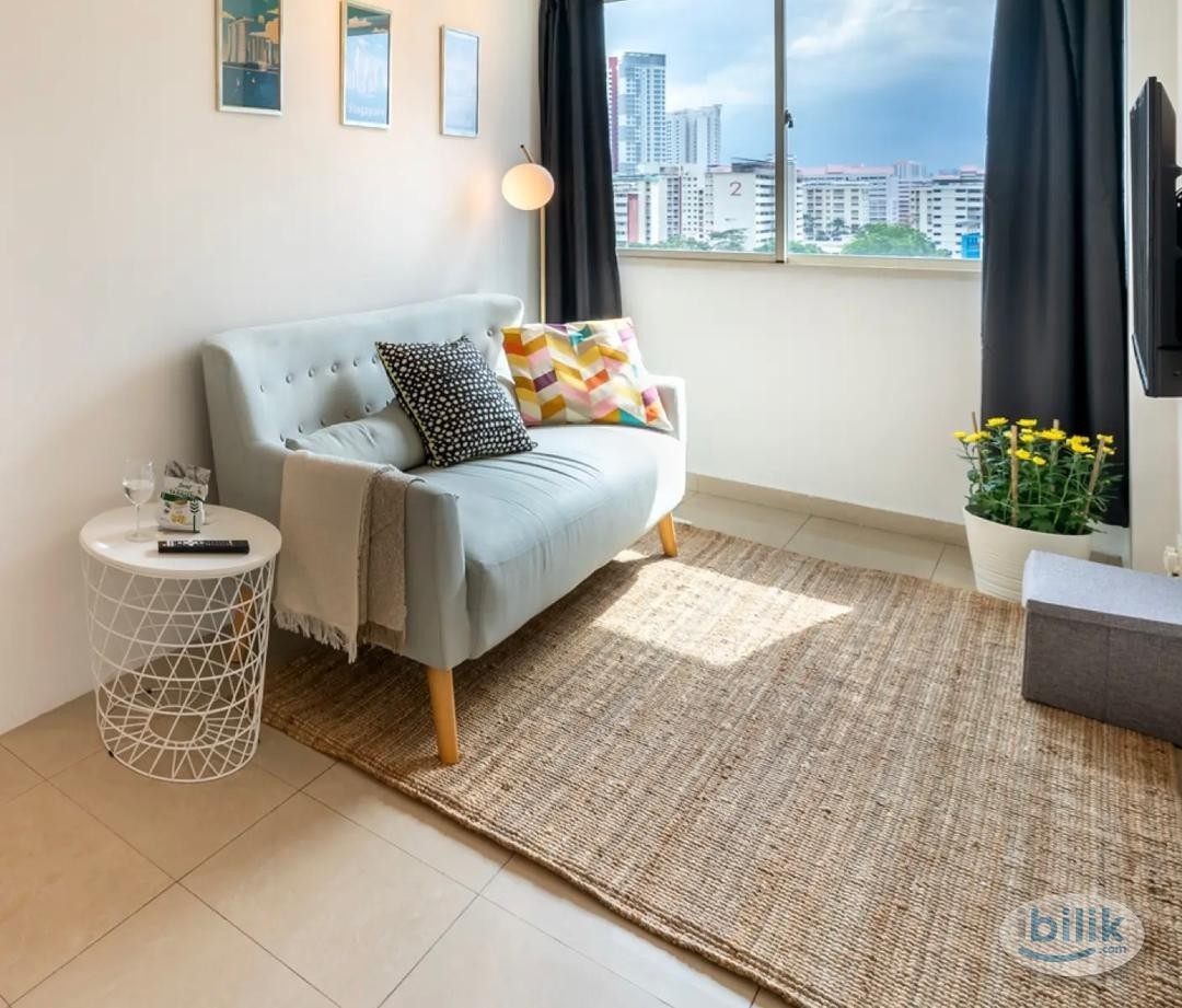 Condo-Drive to Work Mines Resort City, Seri Kembangan - Image 2
