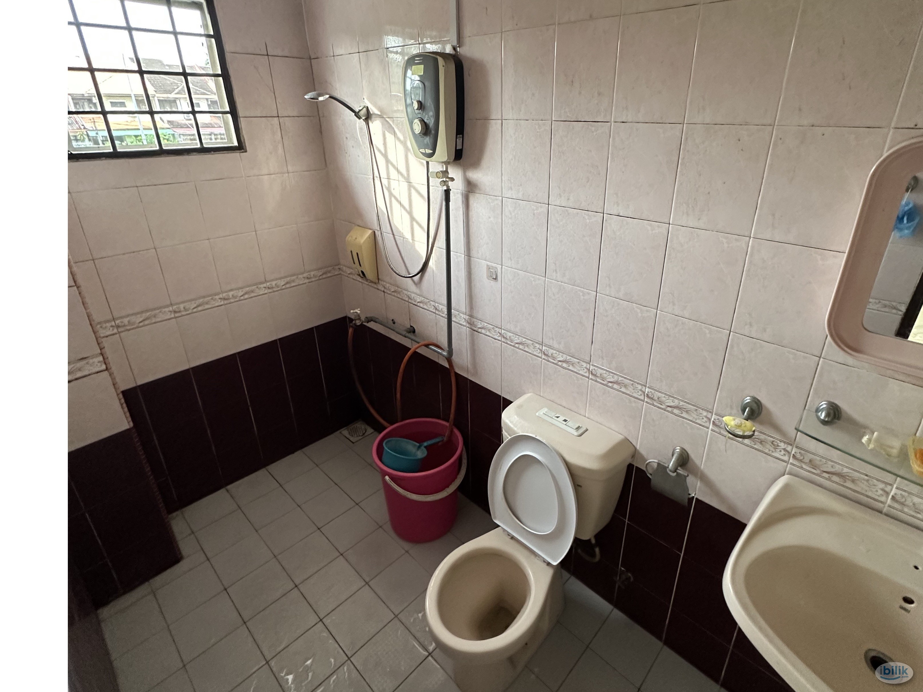 AFFORDABLE UNIT ‼️🙋🏻‍♀️ FEMALE UNIT IN SS15 🏃‍♀️ MOVE IN IMMEDIATELY WITH ZERO DEPOSIT 😱 - Image 3