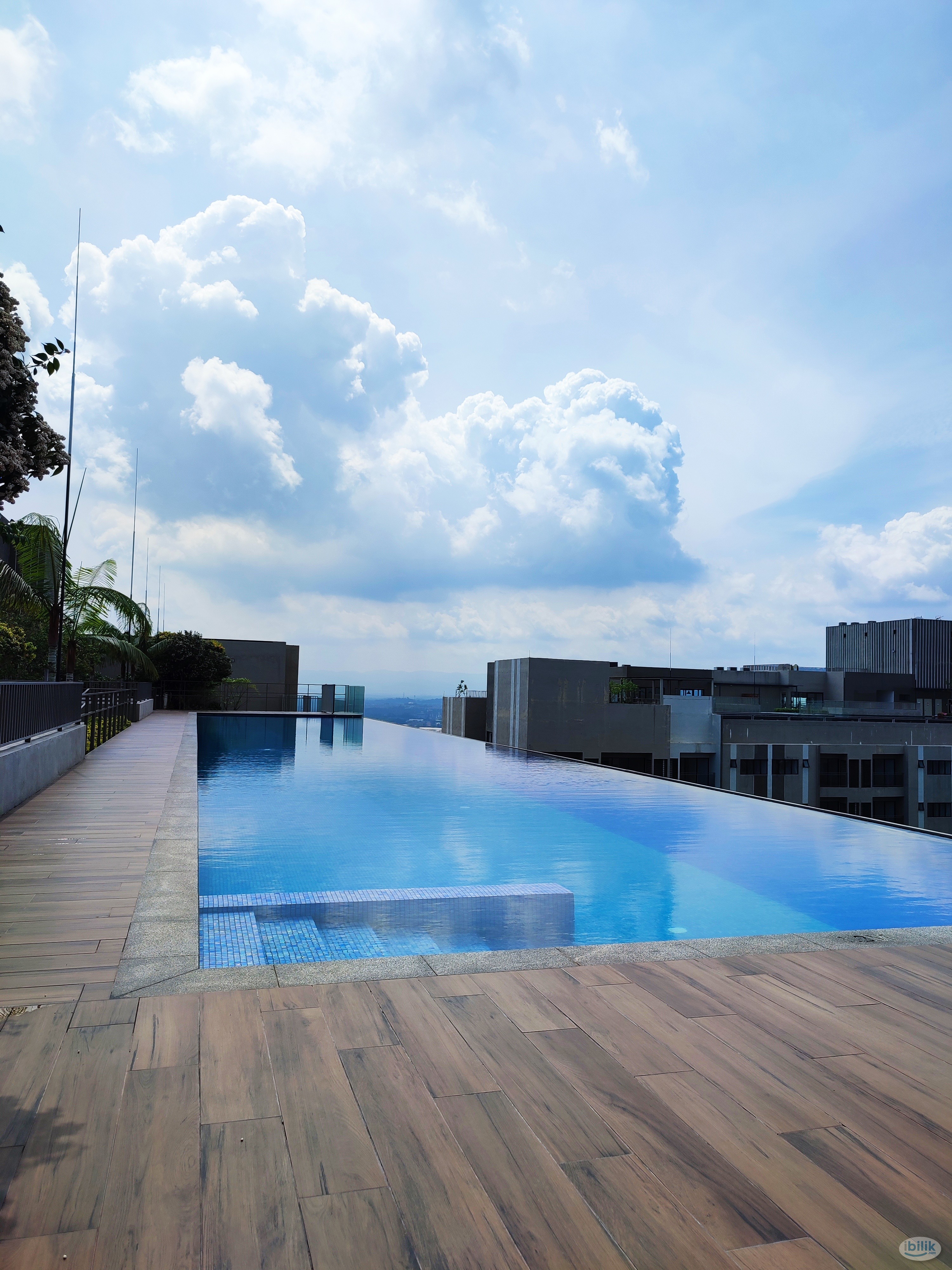 🚗 Scandinavian Room in Youth City Nilai – Near KLIA & Shopping Malls! - Image 5