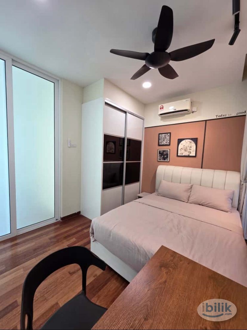 Middle Room at Medini Signature, Medini - Image 2