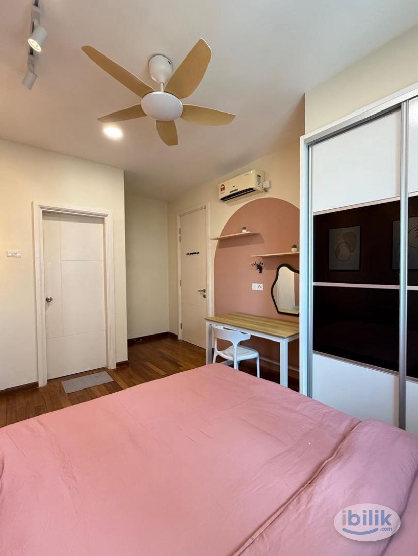 Master Room at Medini Signature, Medini - Image 1