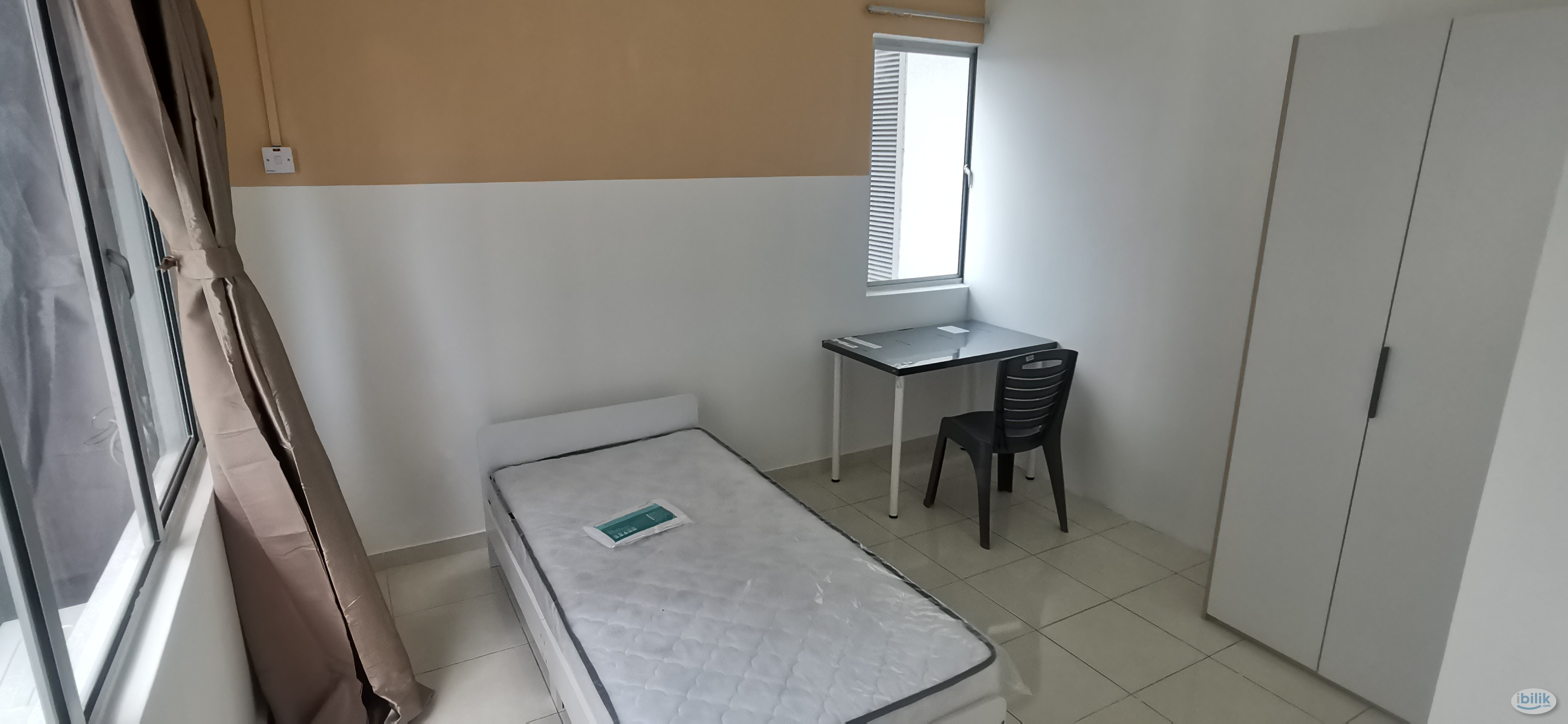 Walking distance to MRT and Thomson & Sunway Medical Centre and Tropicana Gardens Single Room at Kota Damansara, Petalin - Image 3