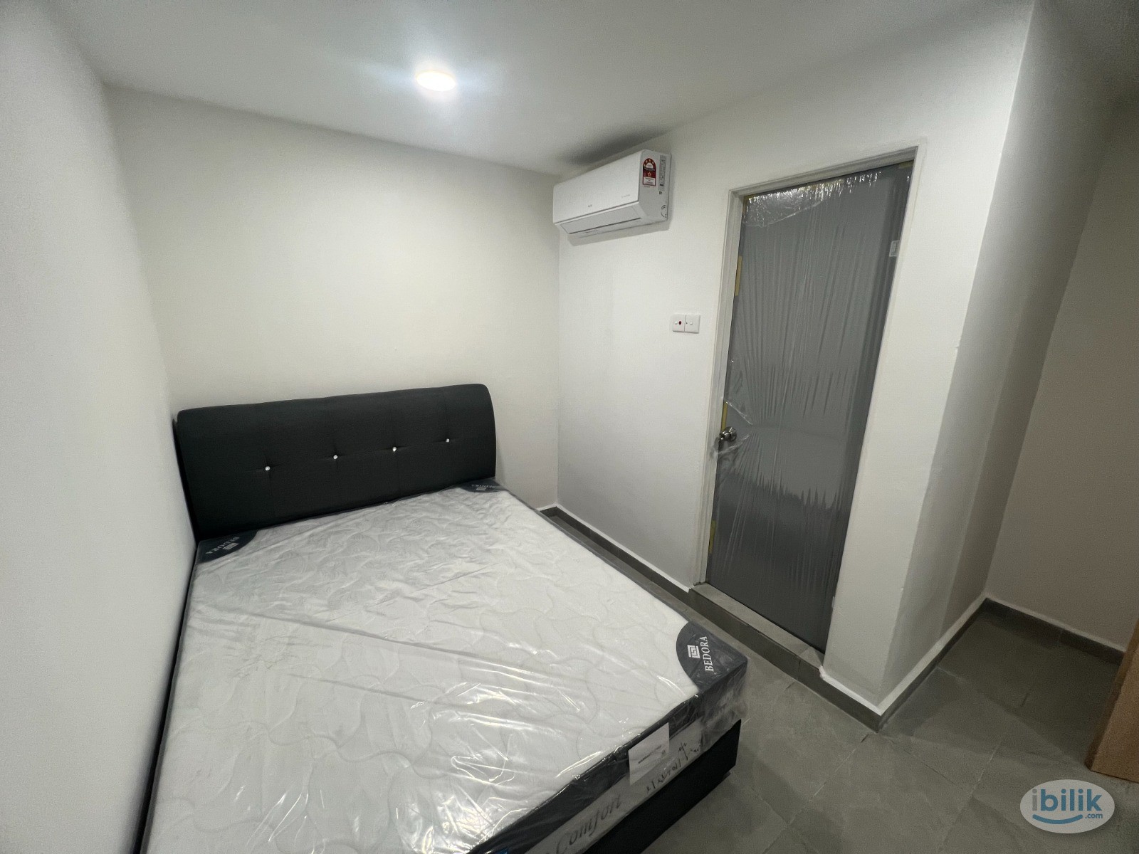 Master Room at Jalan Klang Lama, Petaling Jaya - Image 1