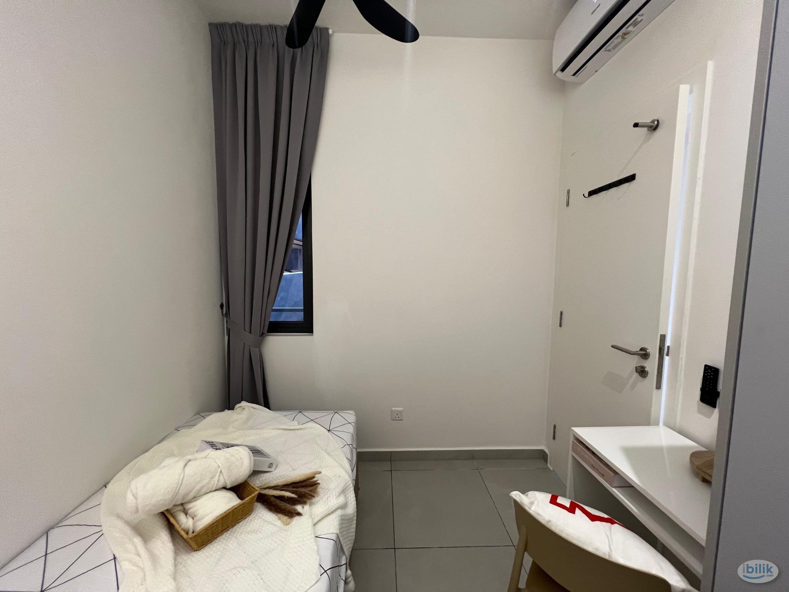 D'ivo Old Klang Road Balcony room @ Fully Furnished - Image 3