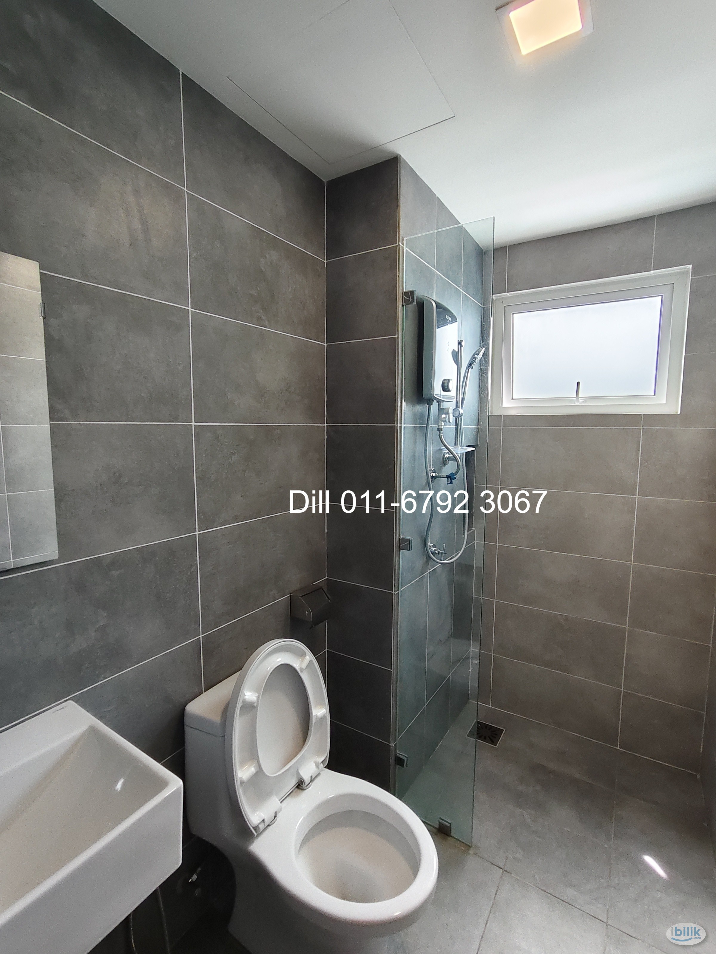 Master Room at 121 Residences, Petaling Jaya - Image 4