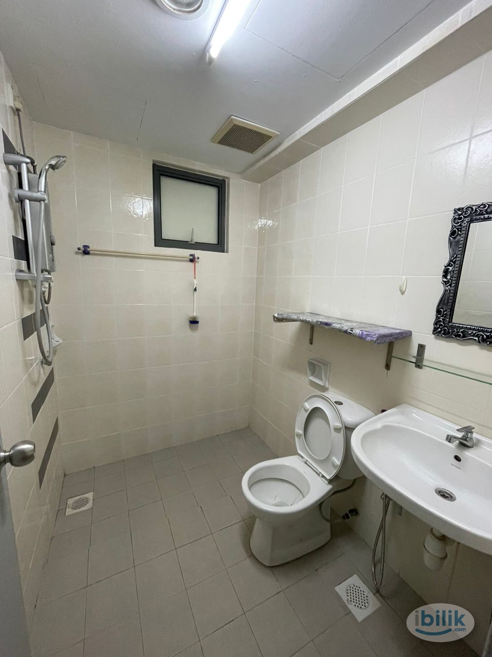 Fully Furnished Single Private Room (Female) at D'Alamanda, 7 mins Walk to LRT/MRT, AEON Maluri near Sunway Velocity - Image 3