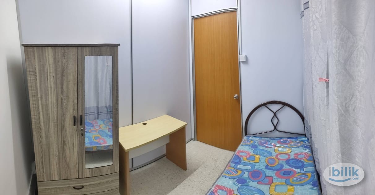 SS15/3b Cozy single room FOR GIRLS ONLY. - Image 2