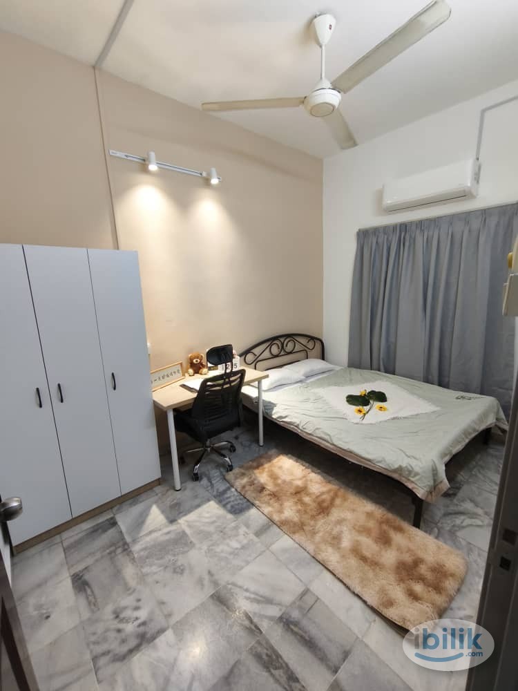 Furnished Single Room at Bandar Puchong Jaya Puchong - Image 1