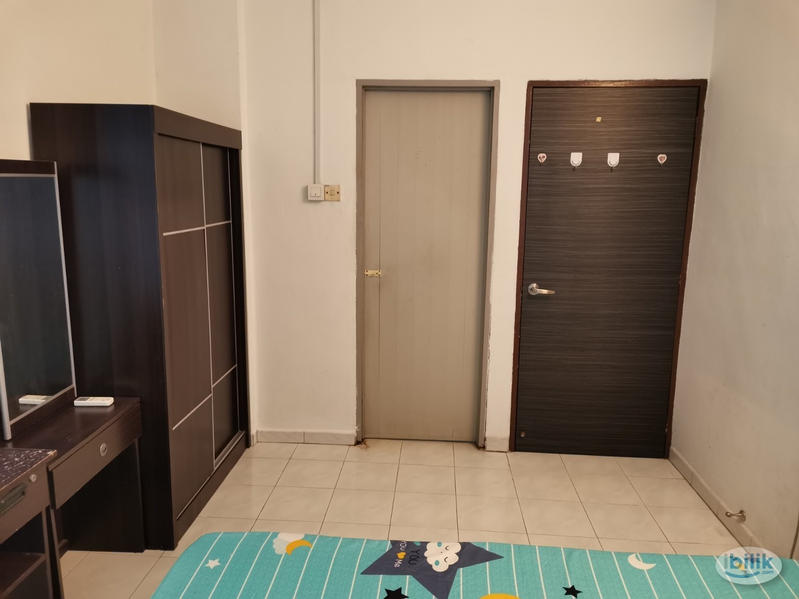 Desa Permai Indah Aircond Master Room included utilities Private Bathroom MIX GENDER - Image 2
