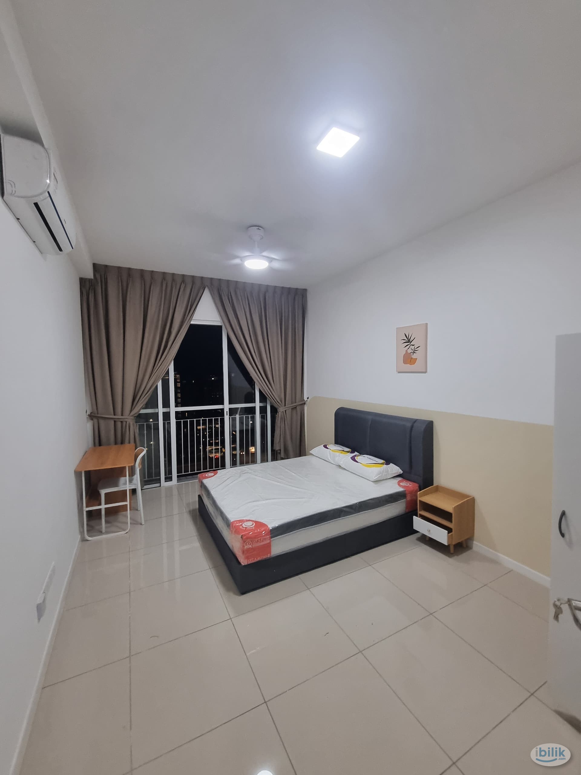 Balcony Room / Male Unit , Fully Furniture - Image 1