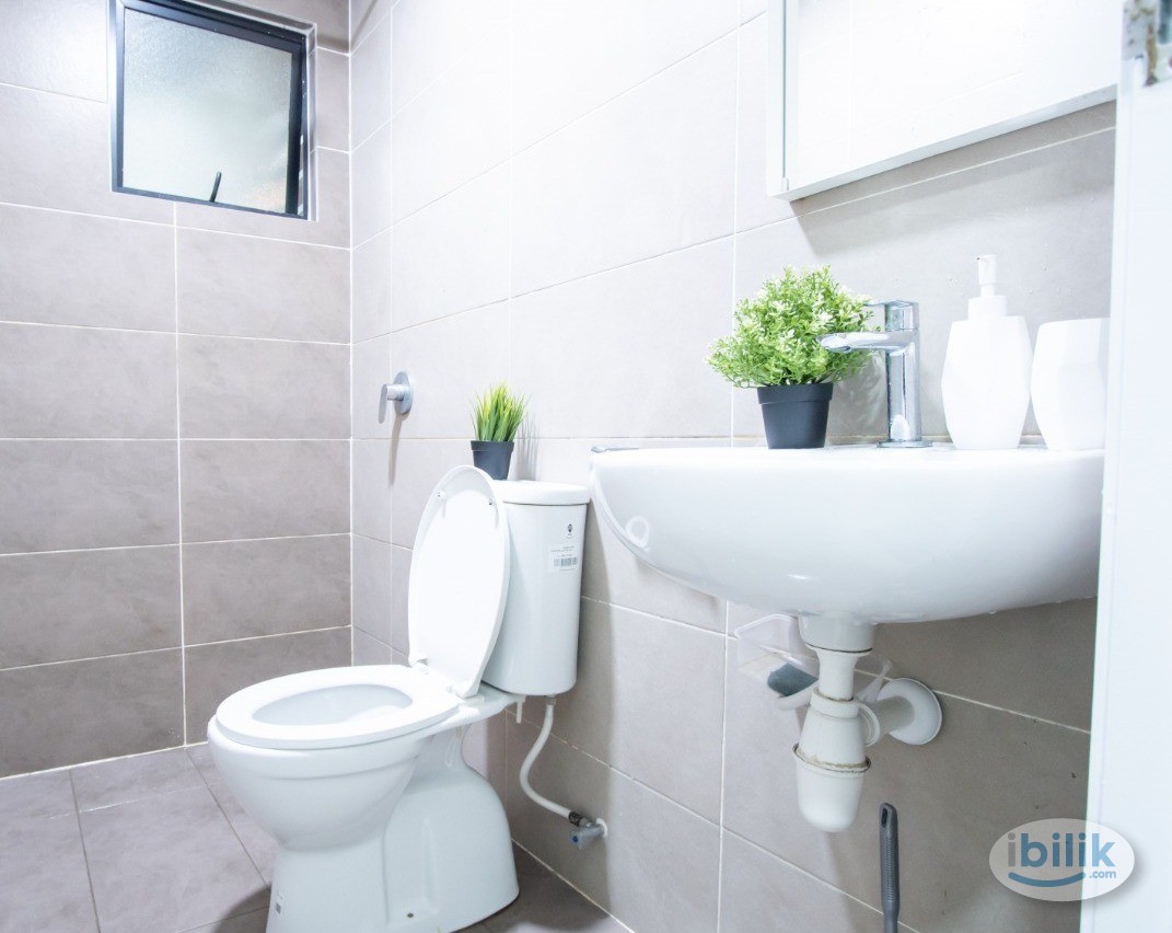 Single Room at The Greens @ Subang West, Shah Alam - Image 2