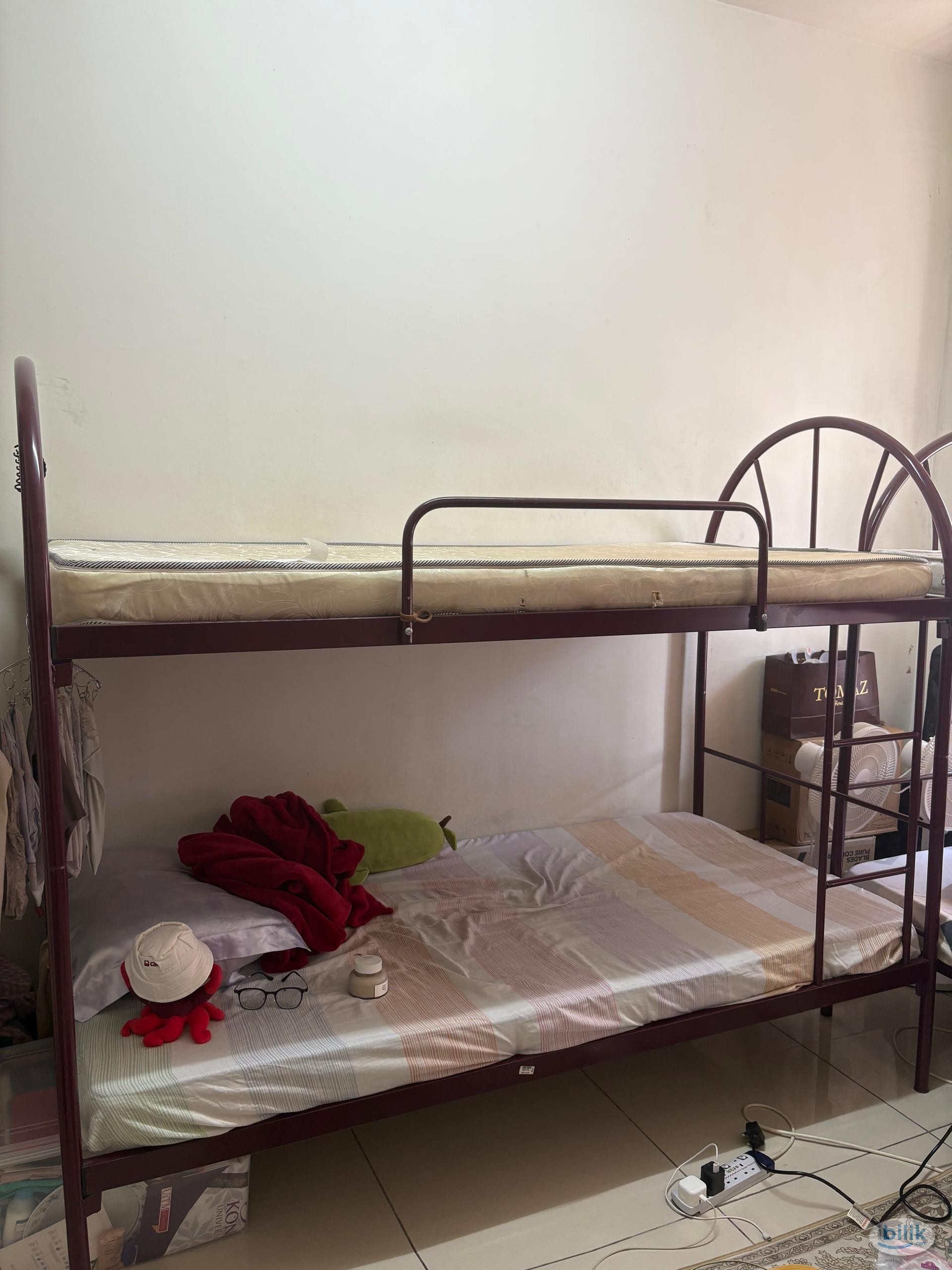 Master Room at Pantai Dalam, Kuala Lumpur - Image 1