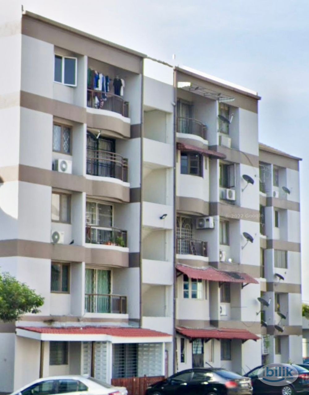 Kinrara Court Taman Kinrara Puchong Middle Room - Image 4