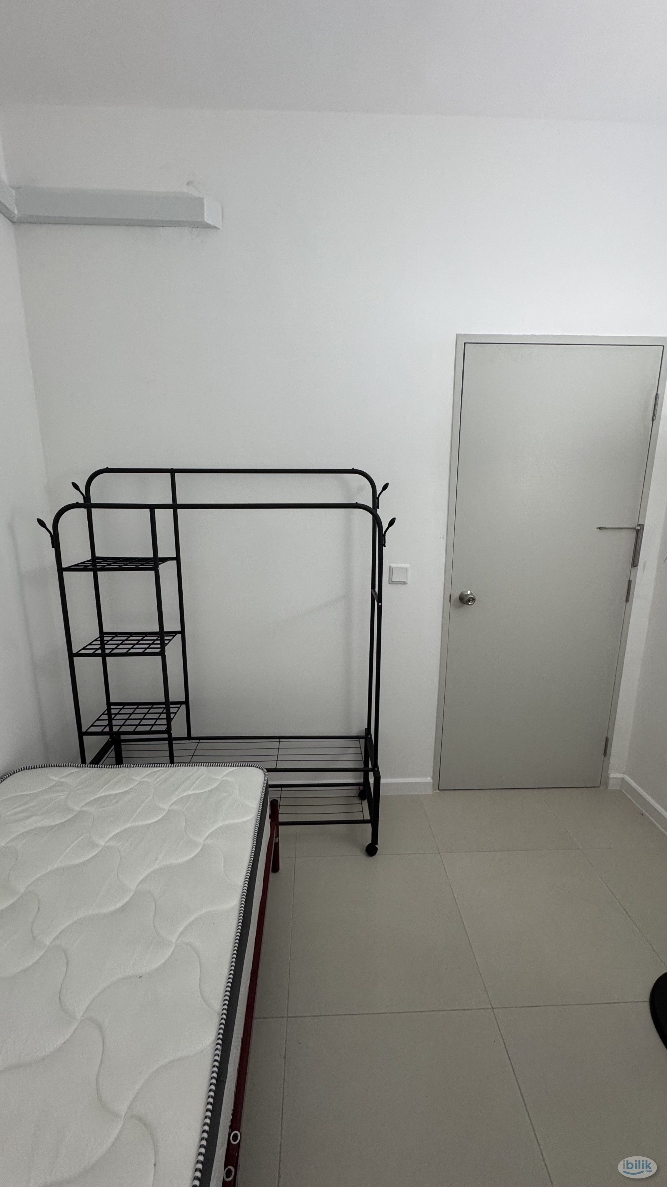 Middle Room (Single bedded) at Casa Embun Apartment@Cybersouth, Dengkil - Image 2