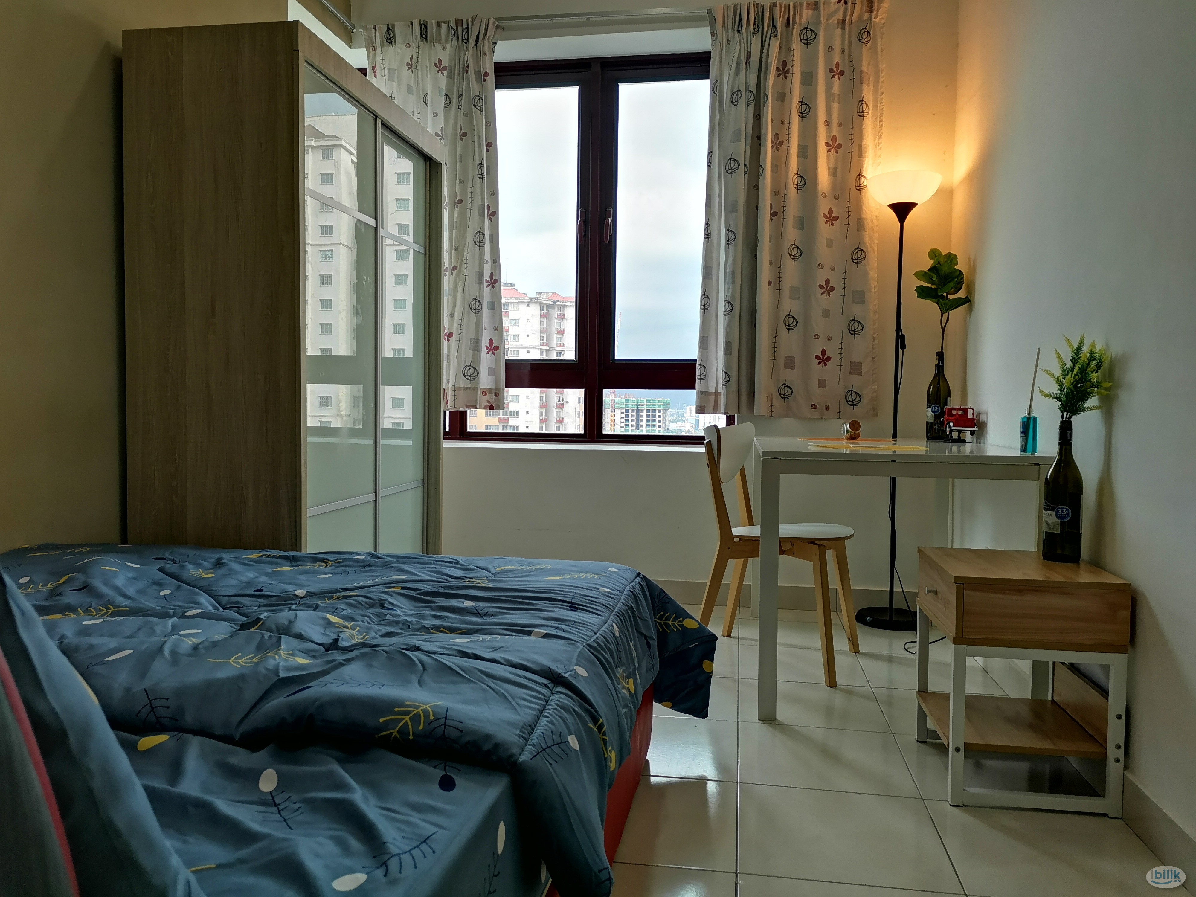 Middle Room at Rafflesia Sentul Condominium, Nearby LRT SentulTimur (All Females) - Image 2