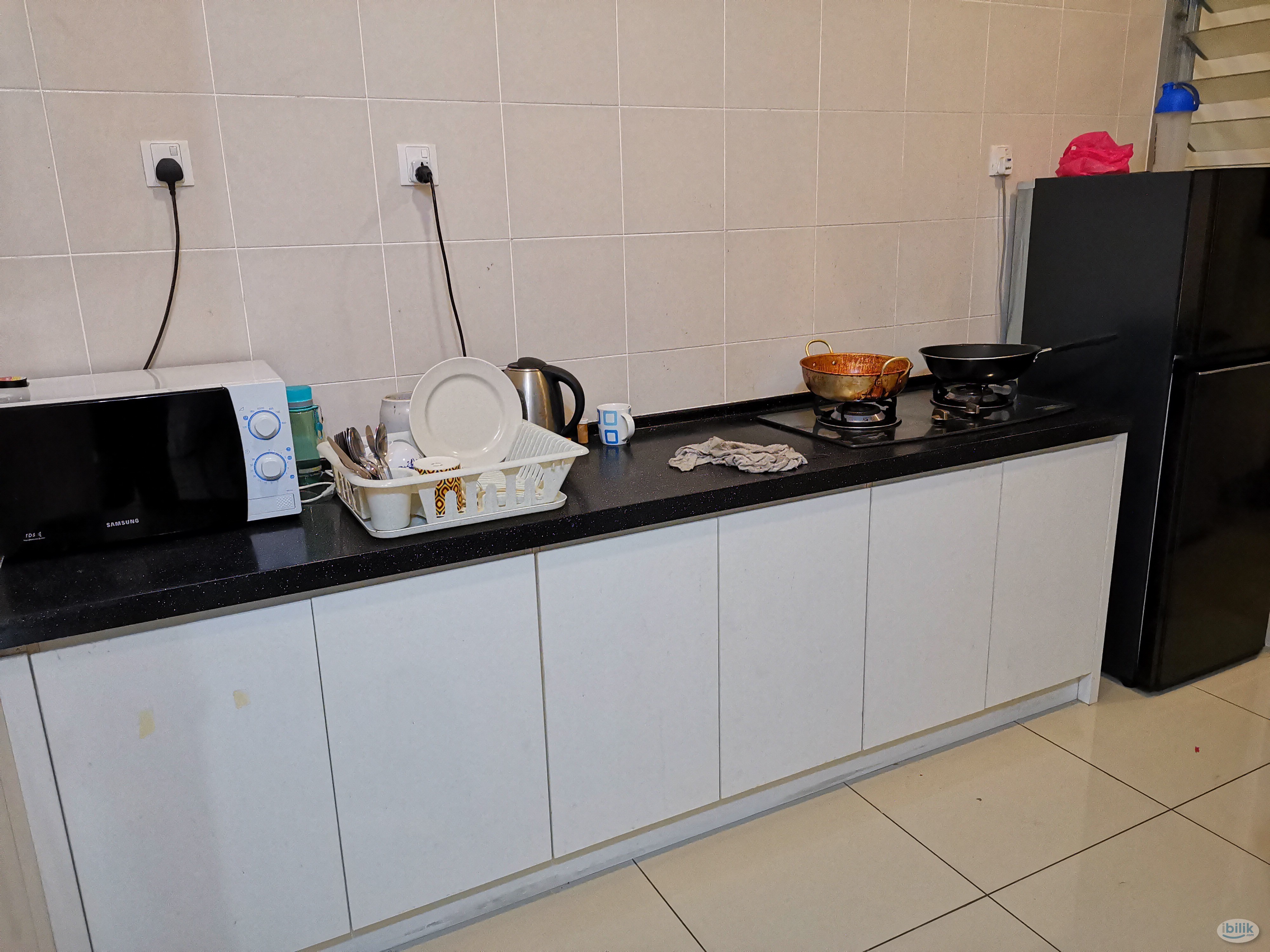 Middle Room at Rafflesia Sentul Condominium, Nearby LRT SentulTimur (All Females) - Image 4