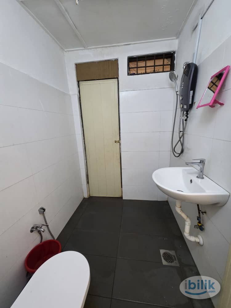 Free 1 Month Rental😍‼️Zero Deposit🚶‍➡️Medium  Room @ SS 5, Kelana Jaya, Petaling Jaya‼️Near Unitar,UM,Access to Bandar S - Image 4