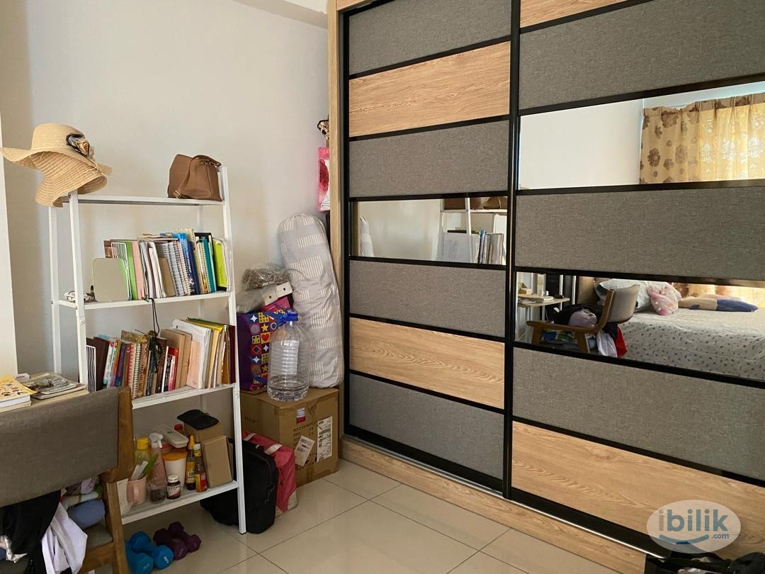 Master Room at Bayan Lepas, Penang - Image 4