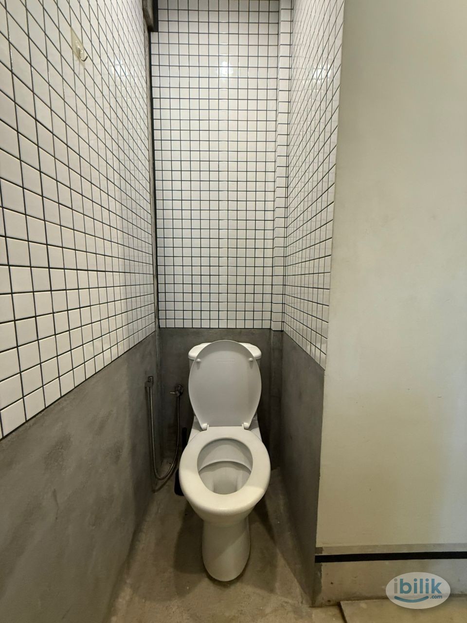 Middle Room at Bangsar (Jalan Senangin), Kuala Lumpur (Fully, Walk to LRT) - Image 4