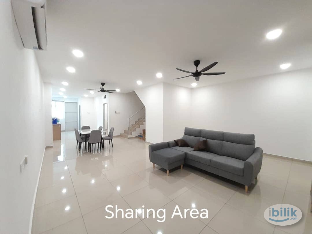 Ground Floor Bedroom at Changlun, Kedah - Image 3
