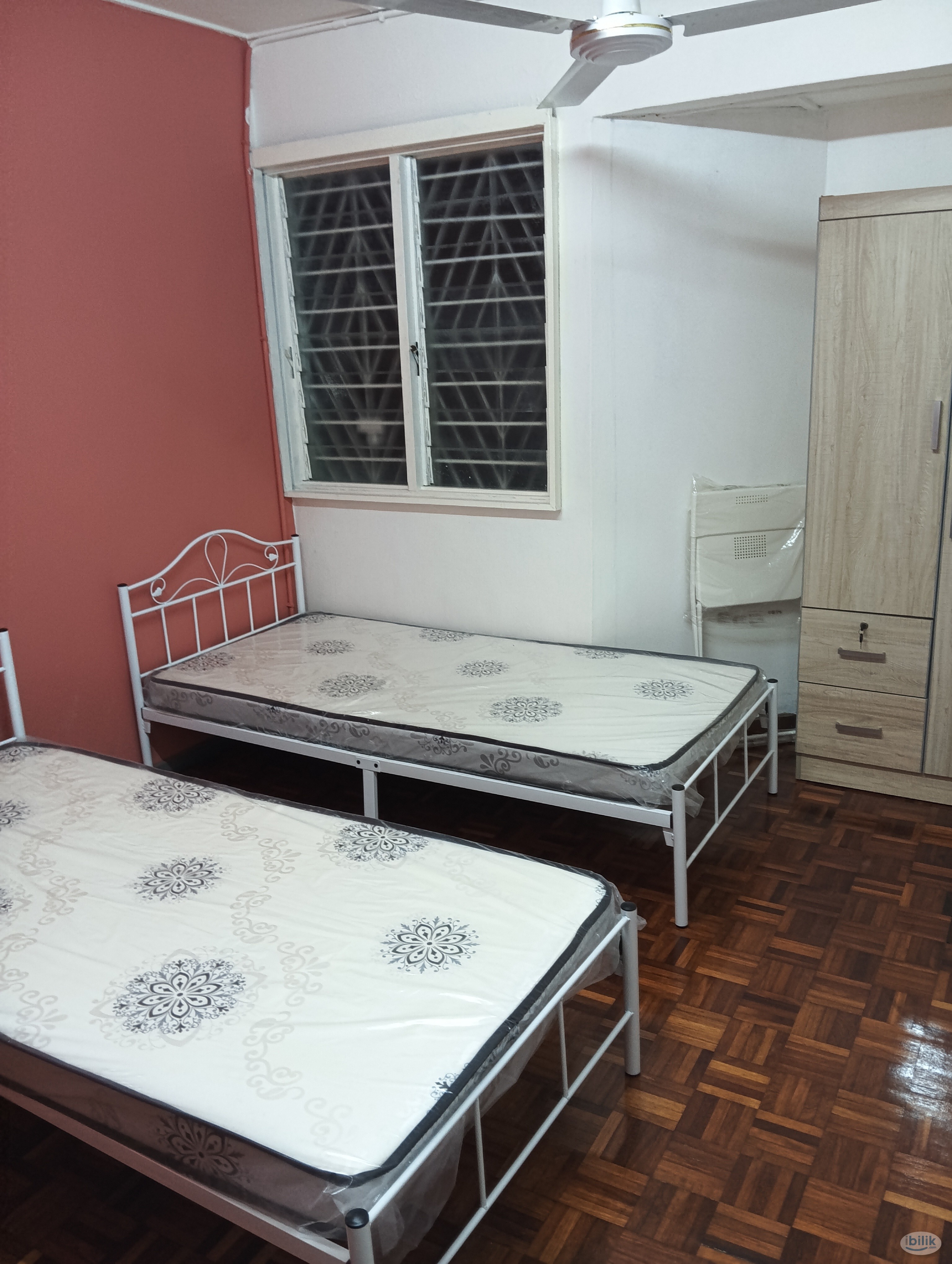 Middle Room at SS14, Subang Jaya - Image 2