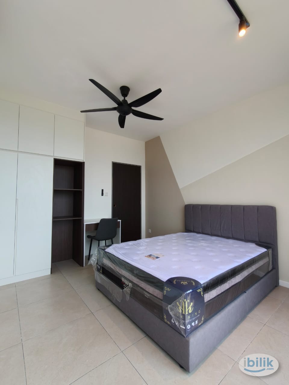 Balcony Room at Bandar Cassia, Simpang Ampat - Image 1