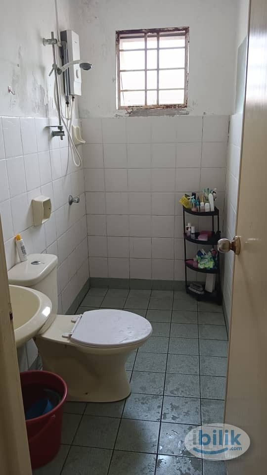Master Room Melur Apartment Near LRT - Image 2