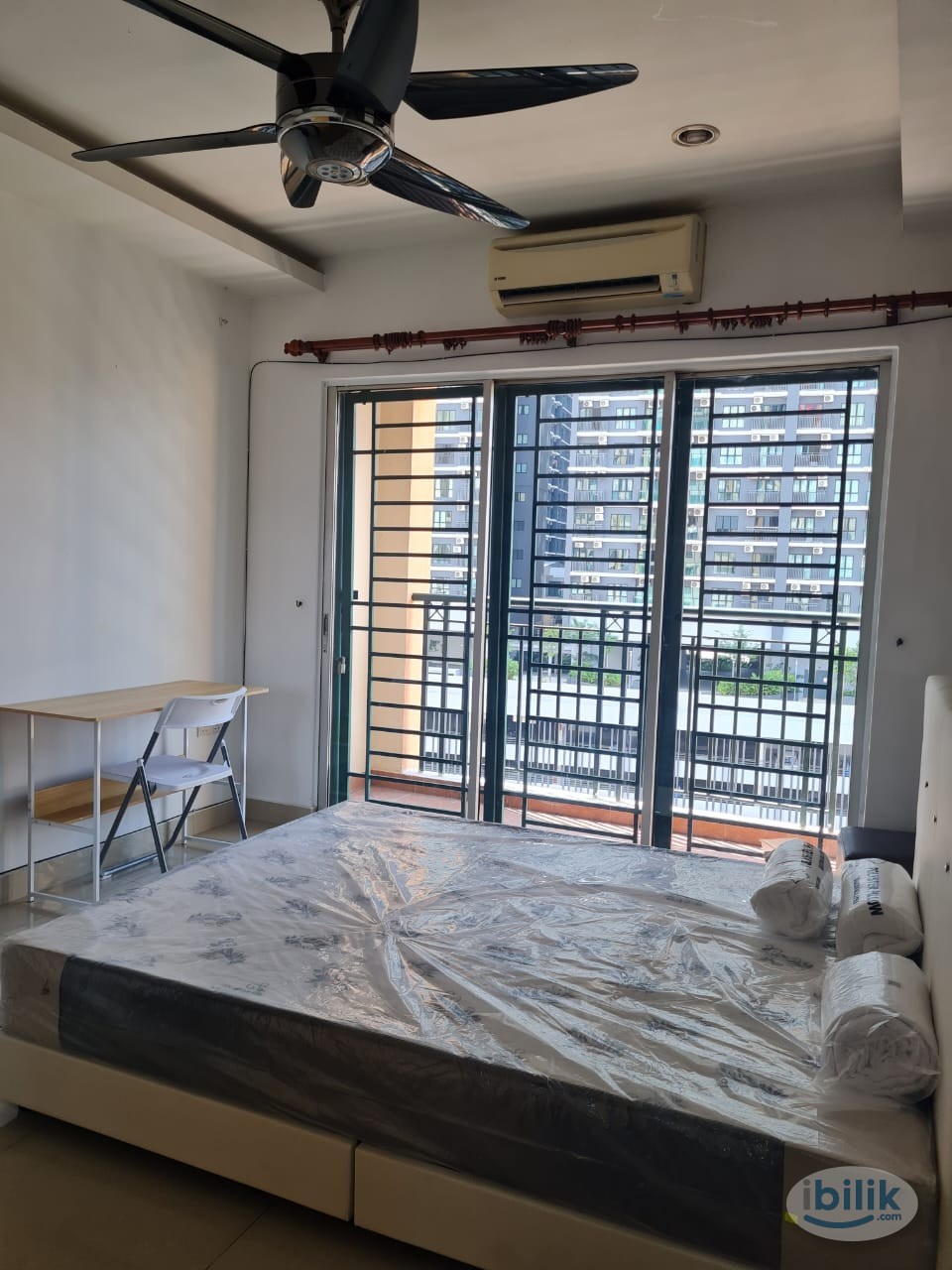 Connaught Avenue @ Cheras - Middle room + Parking - Image 1