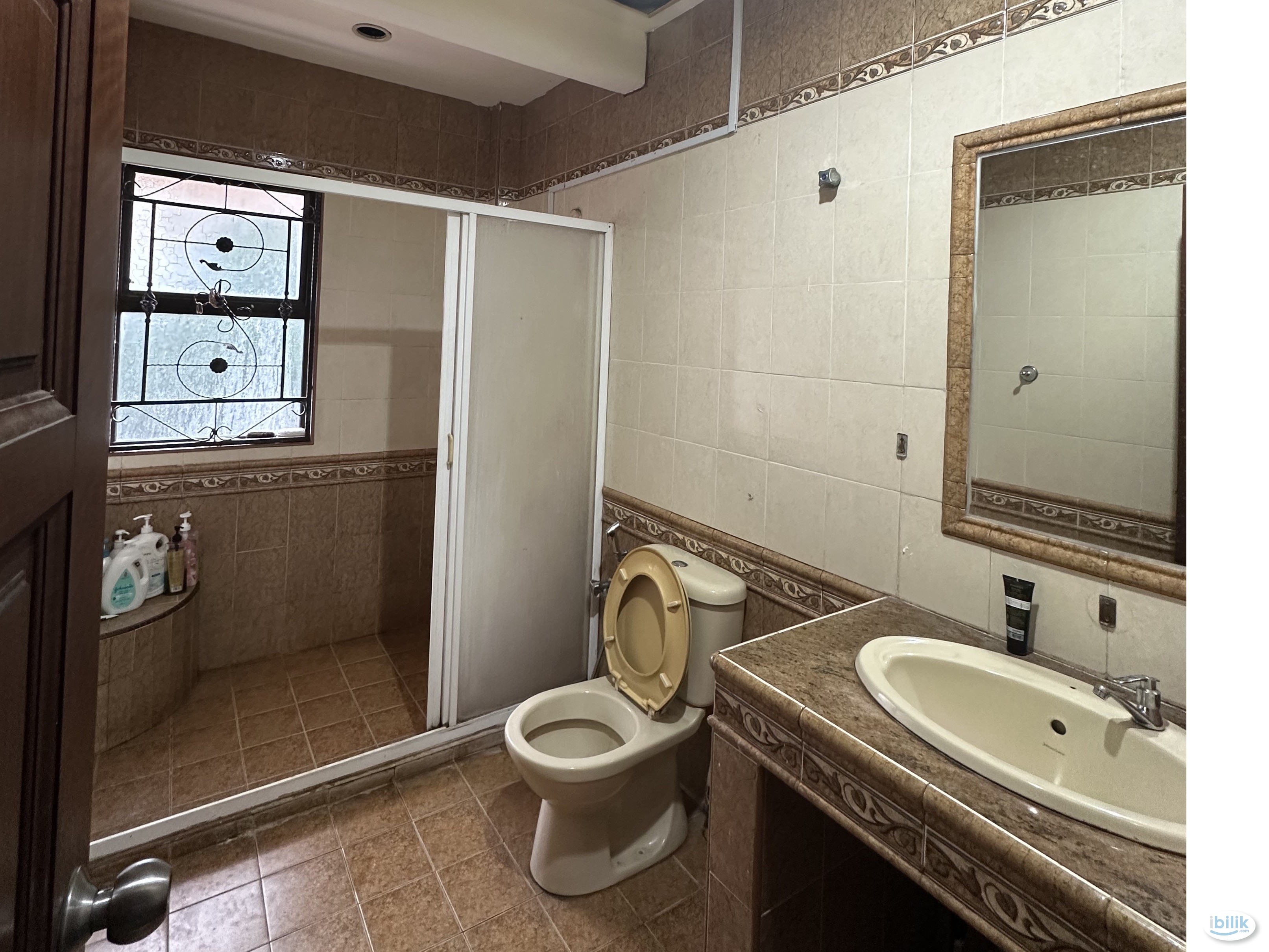 ‼️🚶‍♀️AFFORDABLE ROOM NEAR LRT SS18🚊‼️ MOVE IN IMMEDIATELY WITH ZERO DEPOSIT ‼️ - Image 3
