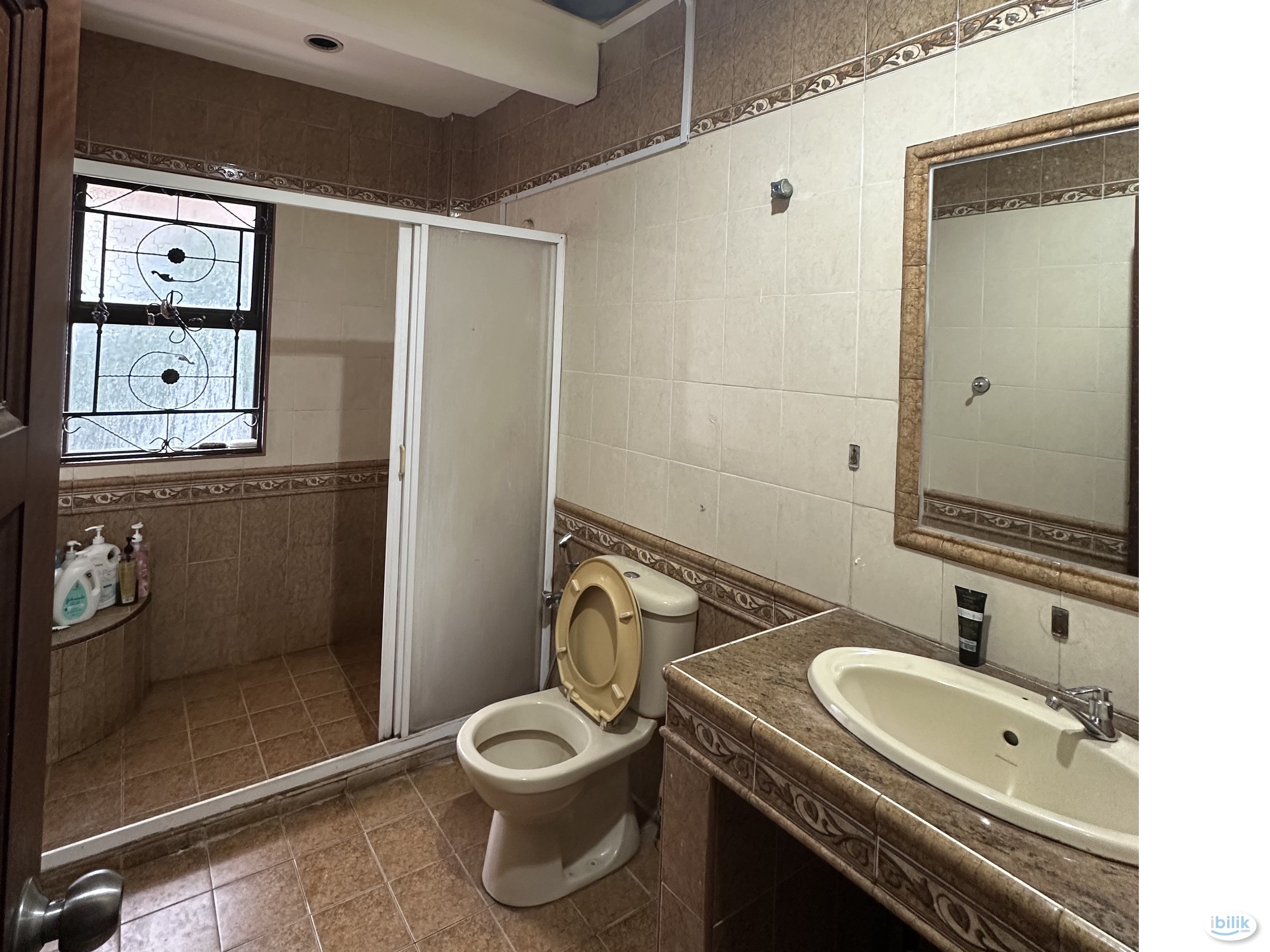 ‼️🚶‍♀️AFFORDABLE ROOM NEAR LRT SS18🚊‼️ MOVE IN IMMEDIATELY WITH ZERO DEPOSIT ‼️ - Image 3
