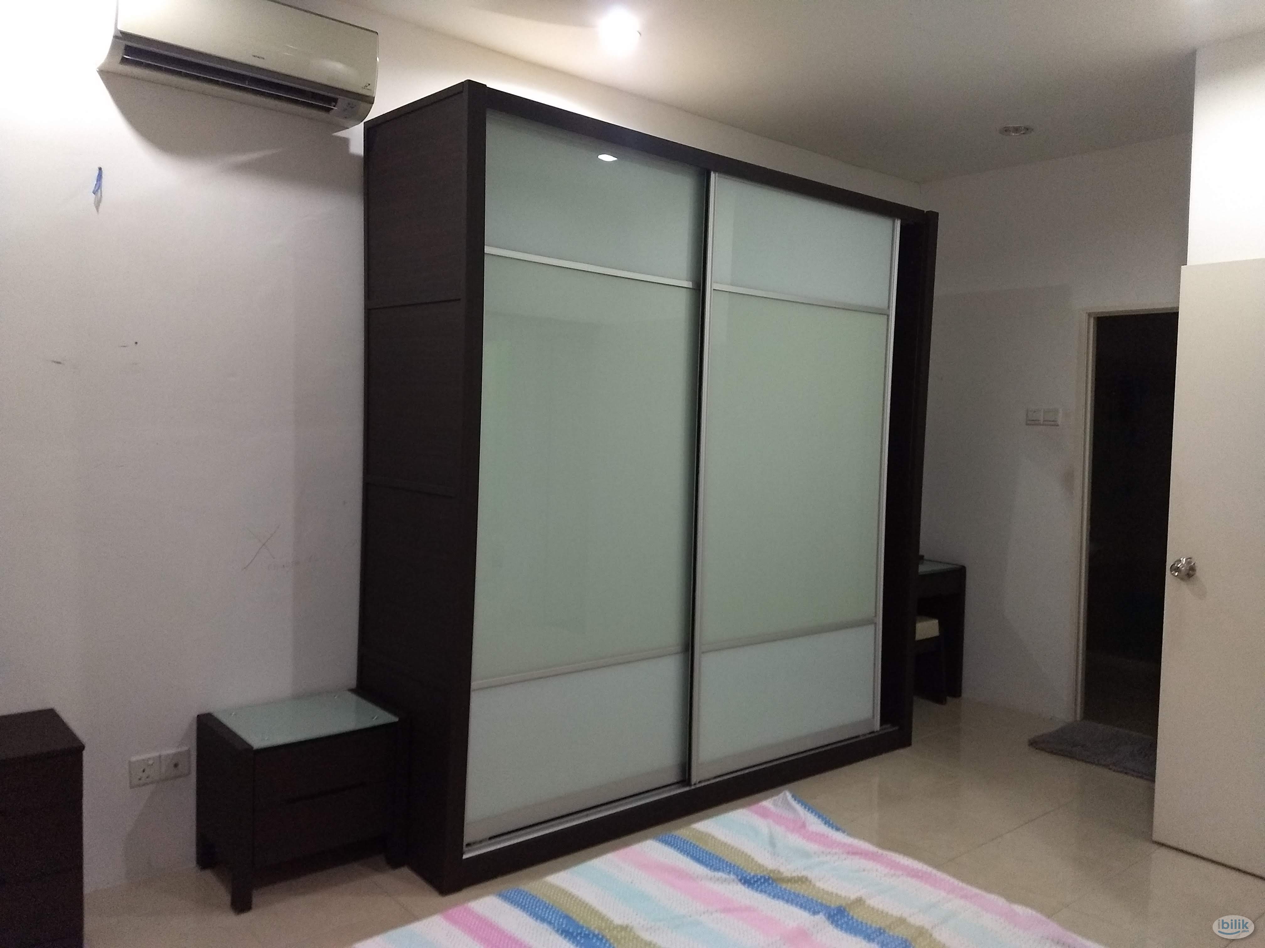 Dpiazza condo full furnished Aircond Master Room included utilities private bathroom MIX GENDER - Image 2