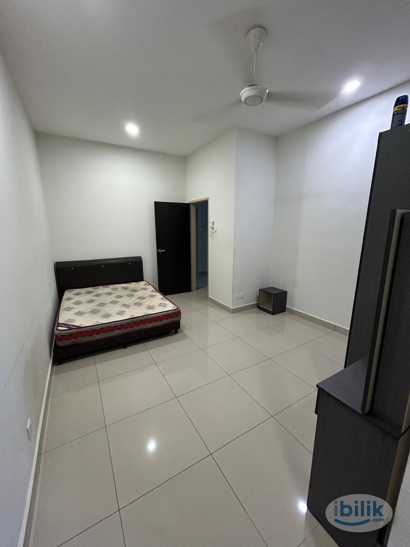Cozy "Home Feel" Room2 for Rent @ Kulim Hi-Tech Park - Image 2