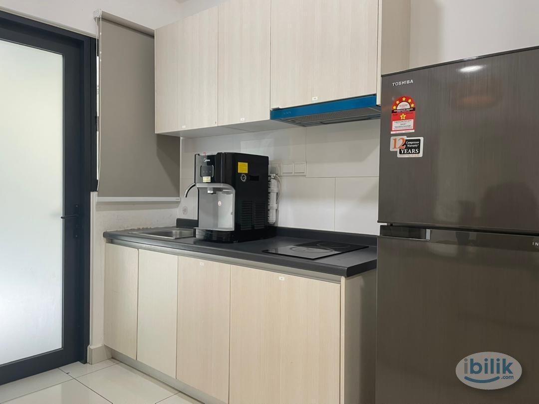 Female unit, spacious, rental inc utility - Image 3