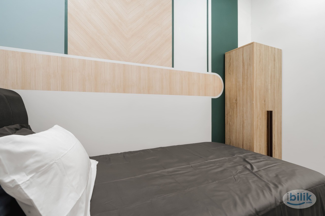 Single room; budget friendly, near train - Image 2