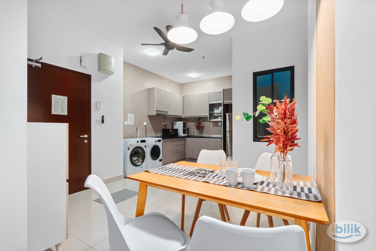 Female unit, near train, fully furnished - Image 3