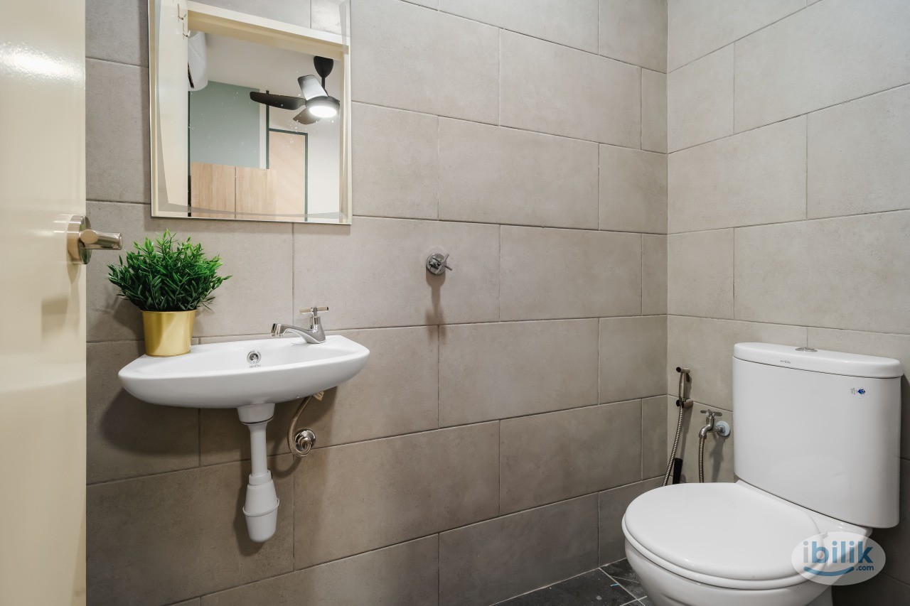 Single female unit, rental inc utility - Image 5
