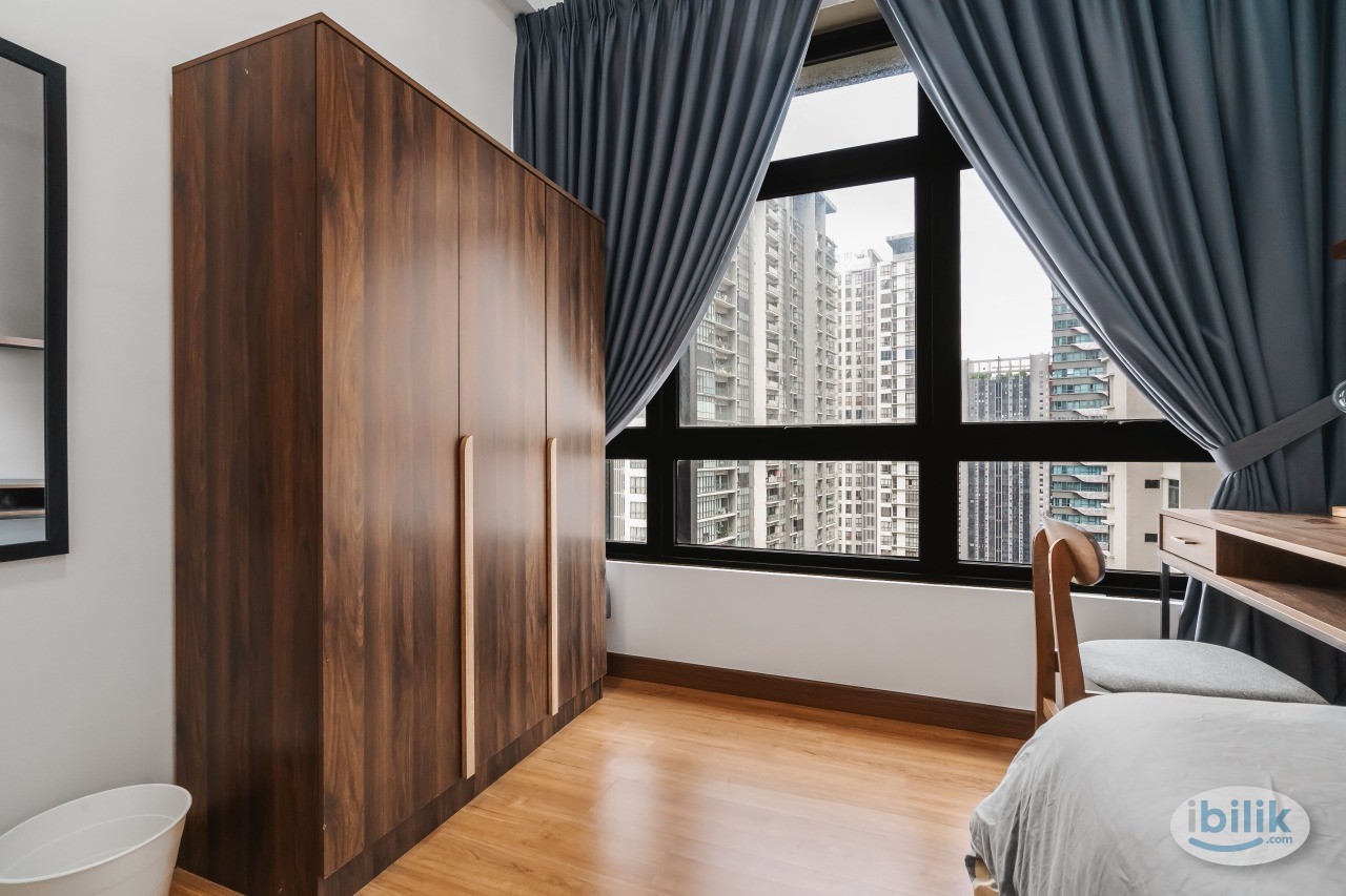 Female unit, near city center, fully furnished inc utility - Image 3