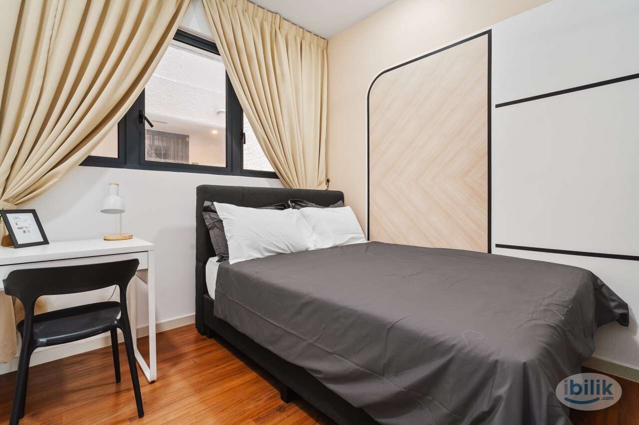 Medium room, fully furnished, rental inc utility - Image 1