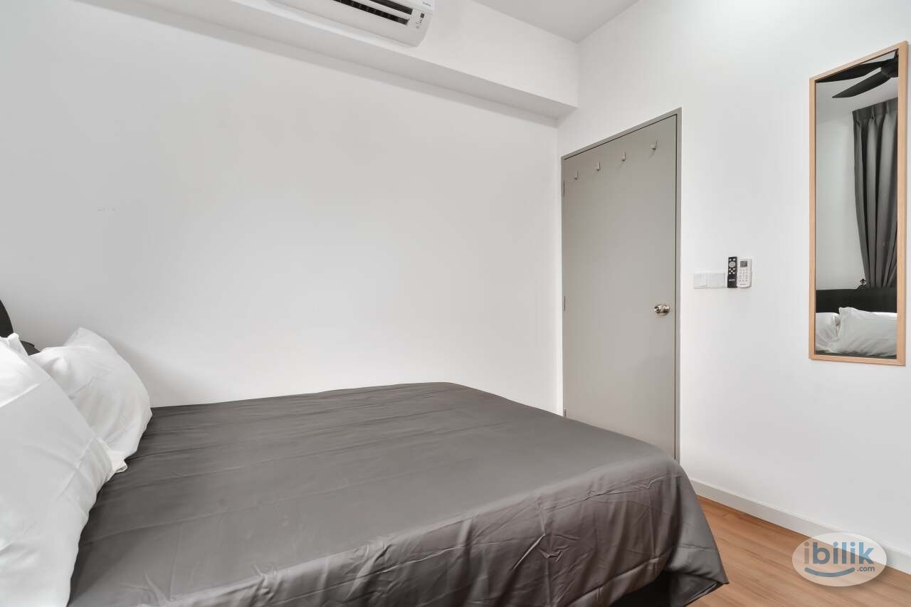 Middle room, female unit, fully furnished - Image 3